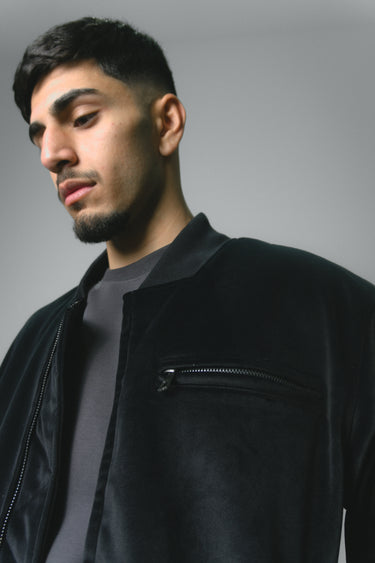 LW002 - Stay Relentless Jacket