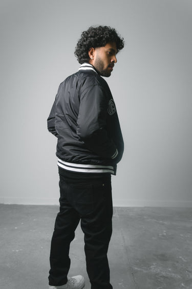 LW006 - Off Grid Bomber