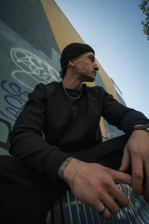 GLH916 - Survive & Conquer