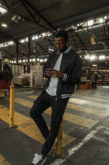 LW001 - Gallant Bomber